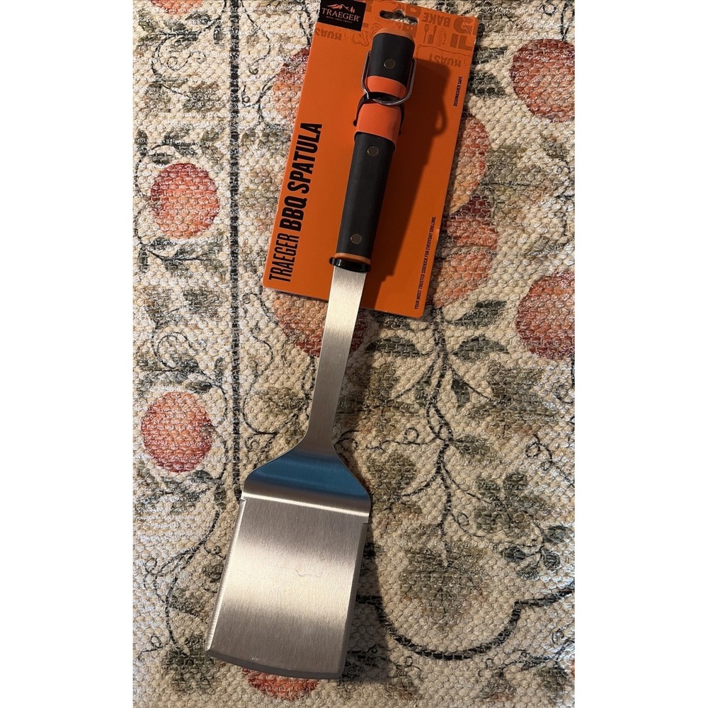 Traeger BBQ Spatula BAC789 Stainless Steel Grill Turner Flipper Black Orange